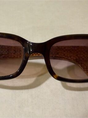 Coach Brown Tortoiseshell Women’s Sunglasses with Gradient Lenses